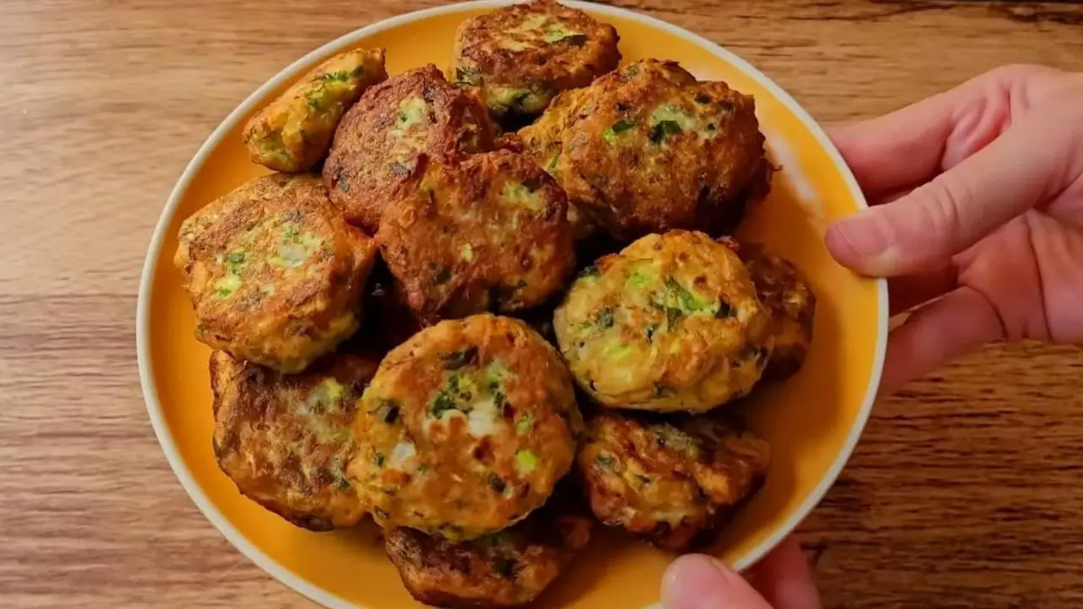 Кабачковые котлеты с творогом: лёгкий и вкусный рецепт для всей семьи