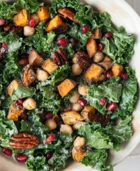 Зимний салат из капусты кейл: вкусное и сытное решение для холодов