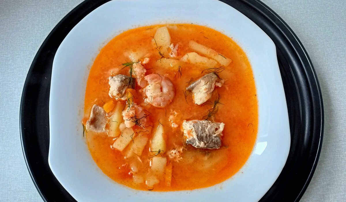 Восточный суп с креветками: легкое угощение для ценителей острых вкусов
