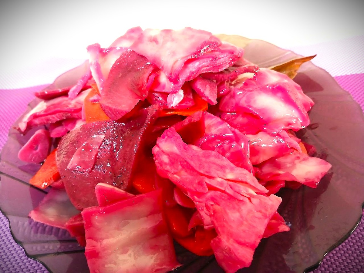 Восточная закуска: маринованная капуста, готовая за сутки