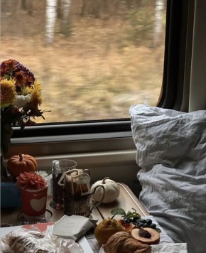 Как правильно собрать сумку для осеннего путешествия поездом