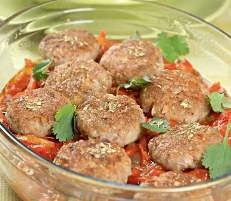 Сочные котлеты из баклажанов