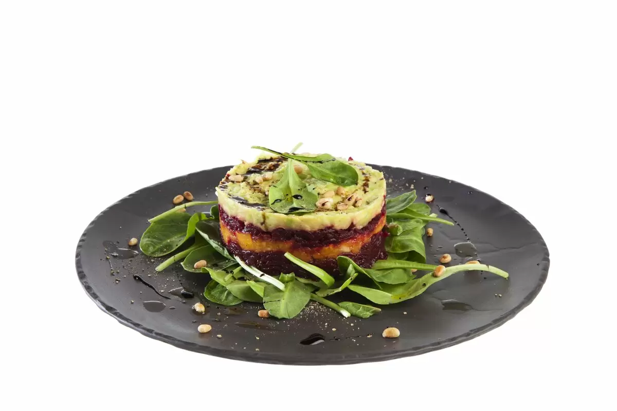 Шесть зелёных салатов для вашего летнего стола