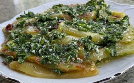 Летняя закуска: жареные перцы с зеленью, способные удивить любого