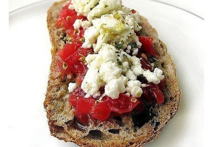 Вкусное путешествие по Греции: Как приготовить дакос