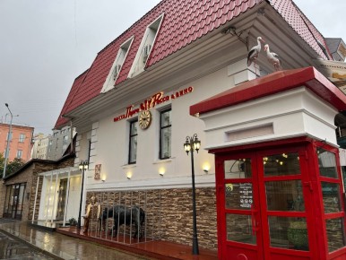 ������� ������-���� ����� �� 500 ������ � Porta Rossa