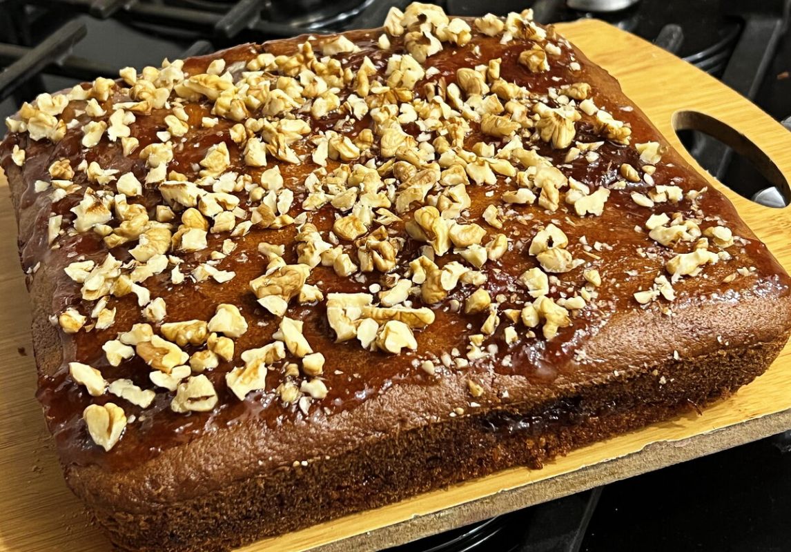 Простота и Вкус: Быстрый Пирог на Молоке За 5 Минут